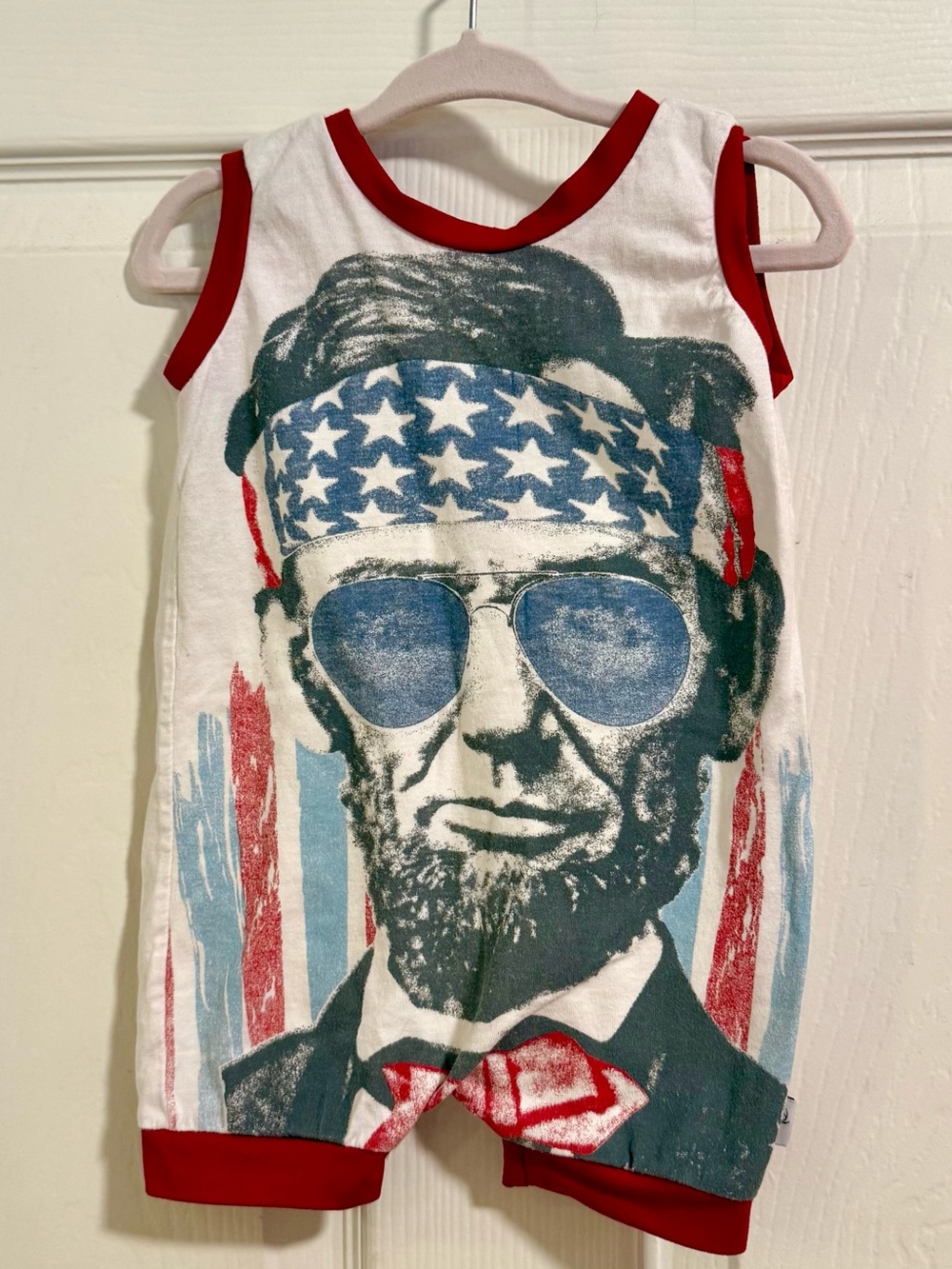 RARE The Wild Bambino Cool Abe Lincoln Sunglasses Stars Romper 6-12 Months